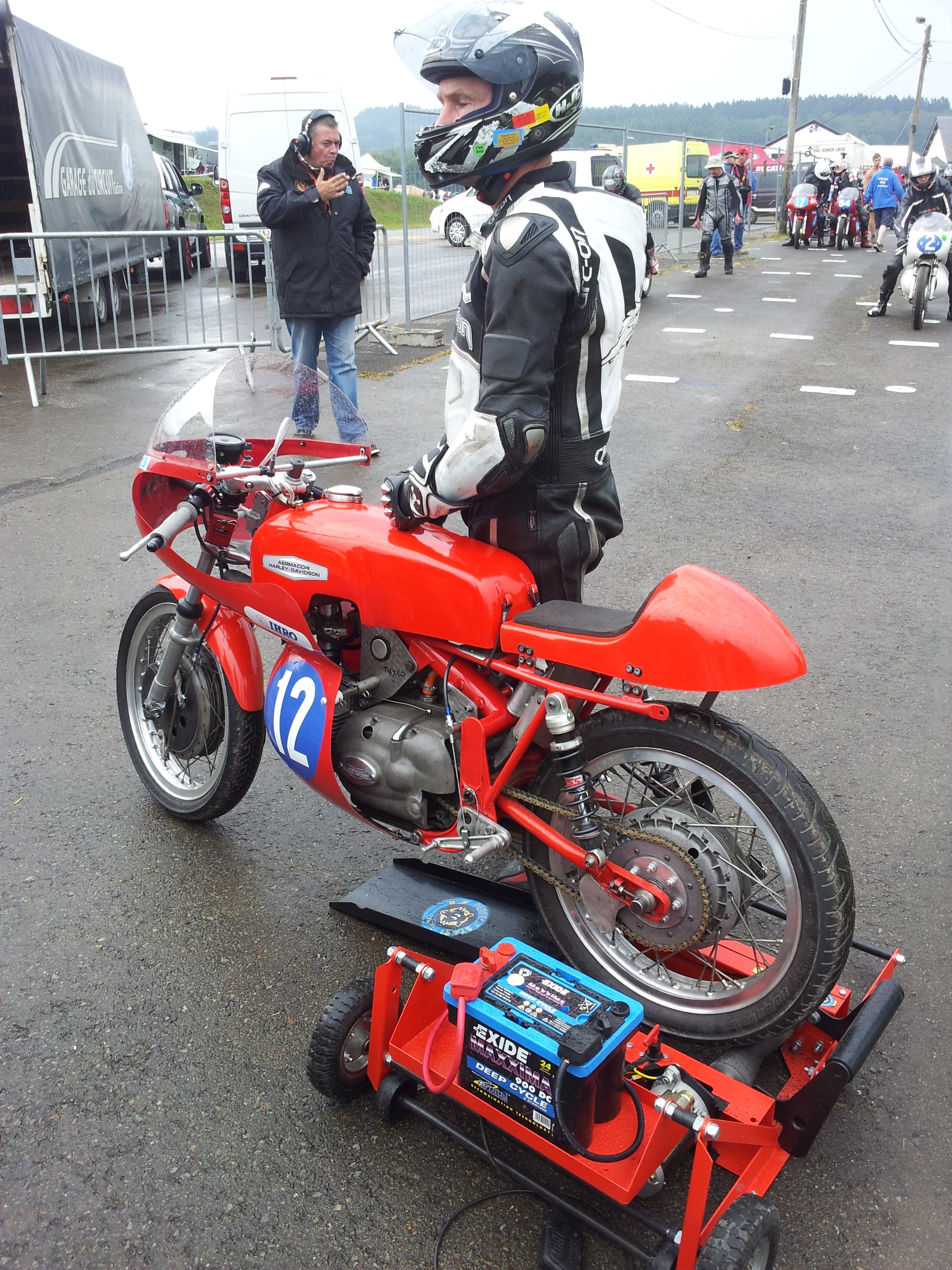 "Le Paddock"